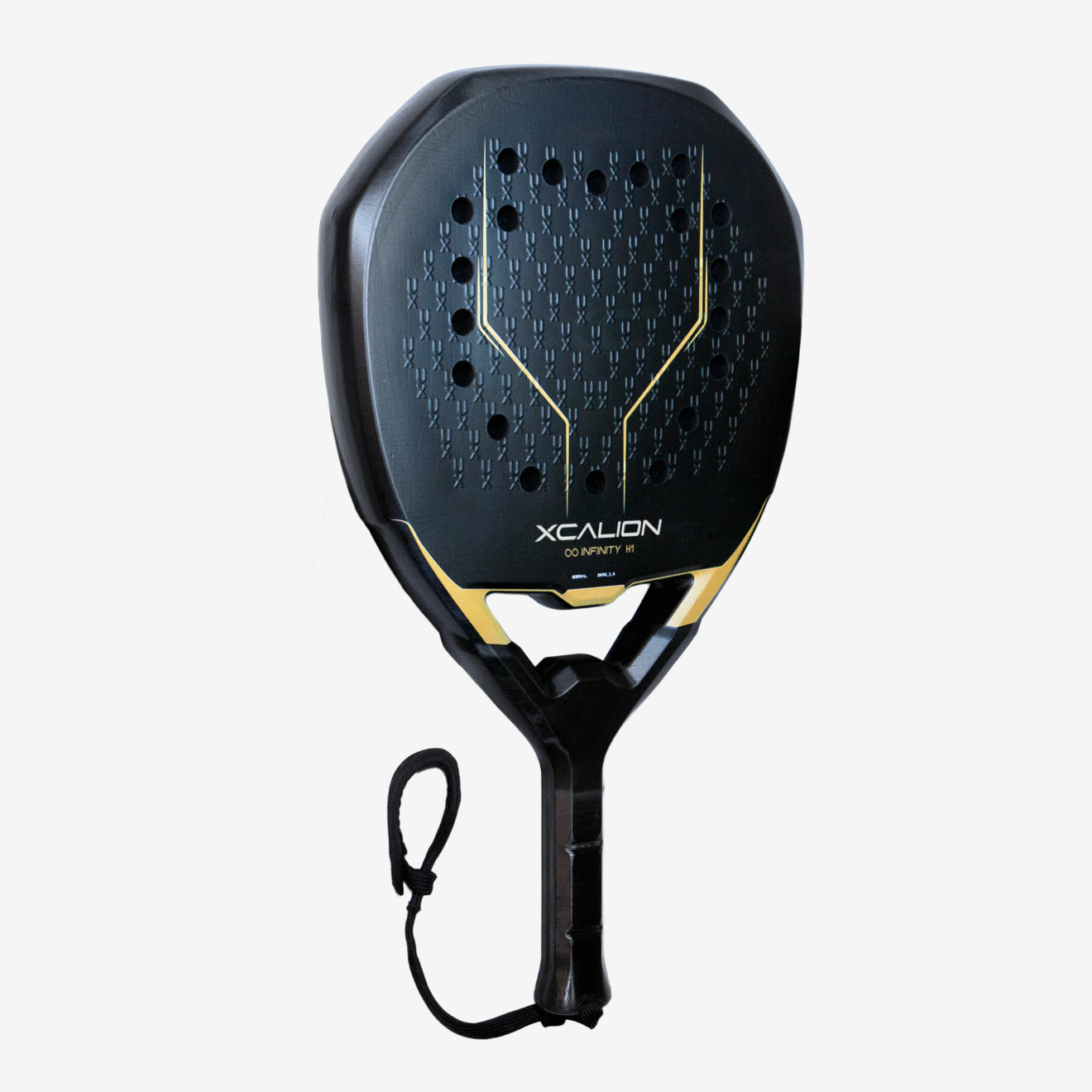 XCALION Infinity H1 achterkant met premium carbon afwerking